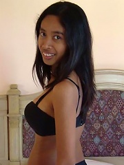 Thai girlfriend with perfect tits sucks a big white cock